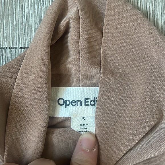 Women's Open Edit Mock Neck Sleeveless Top, Size small tan nude - Picture 4 of 5